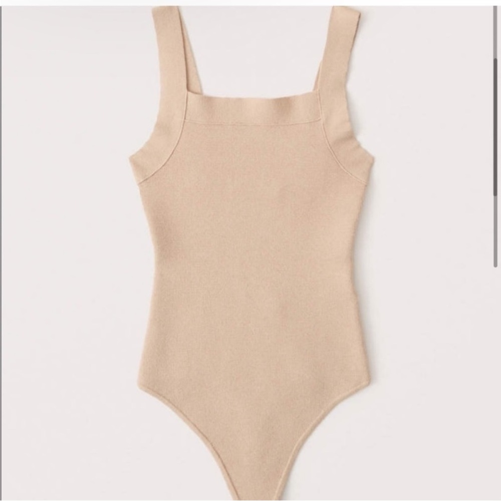 Abercrombie & Fitch Squareneck Knit Bodysuit Ribbed Tank Top in Tan Nude Medium